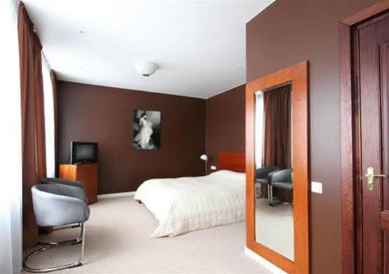 Seven Sisters Apartments With Self Check-In Лиепая Экстерьер фото